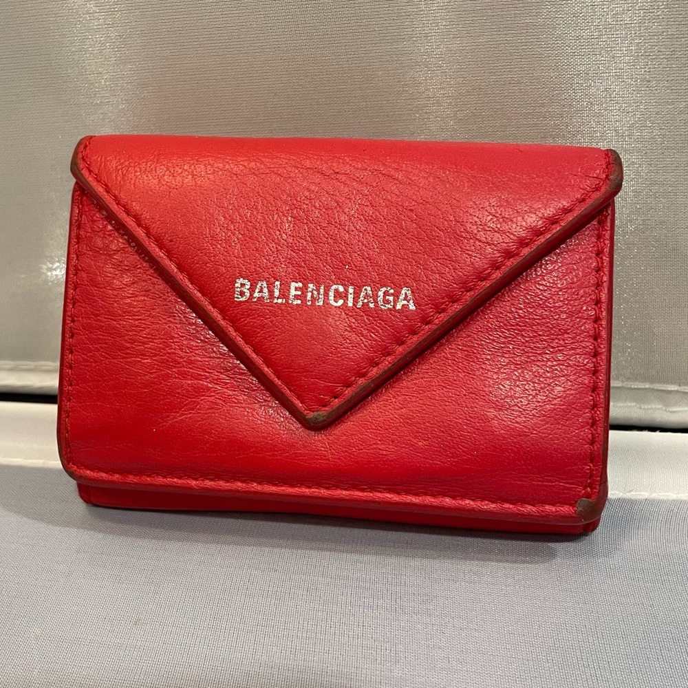 EUC Auth Balenciaga Red Leather Envelope Small Compact Wallet Luxury Coin Bill!